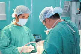 Một phụ nữ bị nhồi máu cơ tim cấp sau té ngã 