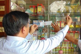 'Xử' 2 cơ sở kinh doanh thuốc trị ung thư không nguồn gốc