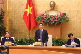 Phó Thủ tướng: Rút giấy phép nhà thuốc nâng giá khẩu trang