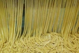 TP.HCM phát hiện mì sợi chứa hàn the