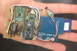 Hack xe hơi chỉ với... 20 USD