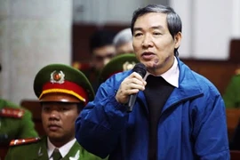 Dương Chí Dũng gặp mẹ, làm thơ trước phiên phúc thẩm