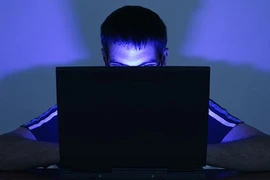 Xem phim khiêu dâm gây tổn hại não?