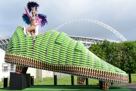 Thế giới chào đón World Cup