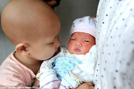 Đứa trẻ chào đời với sứ mệnh cứu chị
