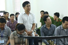 Lĩnh 8 năm tù vì tiếp thị ảnh gái bán dâm trên mạng