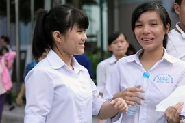 Phó Thủ tướng: Tổ chức một kỳ thi chung ngay từ năm 2015