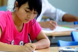 Clip thủ khoa ĐH Ngoại thương chỉ cách lấy 10 điểm môn tiếng Anh