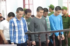 Nhân viên vũ trường đánh chết khách nhận án chung thân