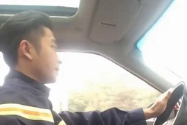 Chàng trai 'bắn rap' về lính cứu hỏa cực hay