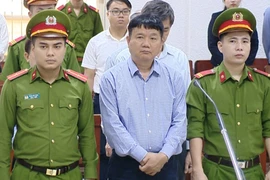 Clip: Tòa tuyên án với ông Đinh La Thăng và 6 đồng phạm