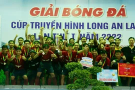 Kiến Tường vô địch giải bóng đá Cúp Truyền hình Long An lần I
