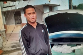 Khởi tố tài xế chở gần 10.000 gói thuốc lá ngoại nhập lậu 