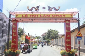 Đặc sắc Lễ hội Làm Chay