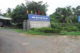Tạm đình chỉ hoạt động Trung tâm dạy nghề Hàng Giang vì Giám đốc nhận hối lộ