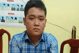 Ảnh Thì tại cơ quan công an