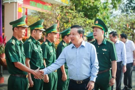 Chủ tịch UBND tỉnh Long An: Đẩy mạnh đấu tranh tranh, ngăn ngừa tội phạm qua biên giới