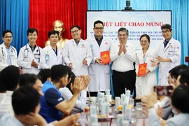 Ông Nguyễn Phước Lộc làm việc với Ban Thường vụ Đảng ủy Đặc khu Côn Đảo