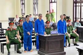 15 năm 6 tháng tù cho kẻ nổ súng vì bị chắn lối đi