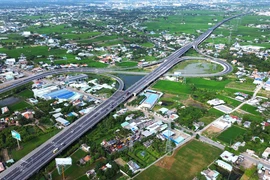 Xã cửa ngõ TP.HCM về miền Tây hướng đến thành trung tâm logistics mới