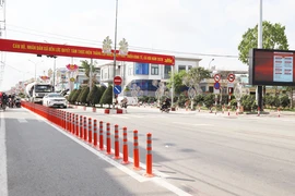 Khắc phục “điểm đen” ngã năm Bến Lức, siết phân luồng giờ cao điểm