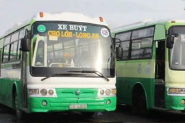 Vé xe buýt tăng vọt 40.000 đồng, cơ quan chức năng vào cuộc