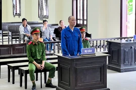 Đâm tình địch sau khi nghe tin vợ cũ có thai, người đàn ông lãnh 9 năm tù