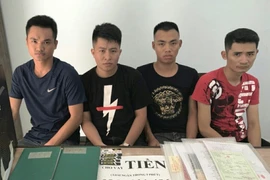 Nhóm cho vay lãi suất 'cắt cổ' nhắm vào phụ nữ đơn thân