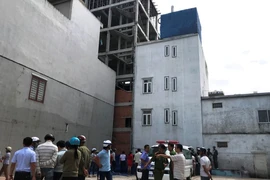 Nam công nhân rơi từ tầng 4 khách sạn tử vong