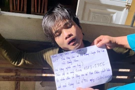 Nam thanh niên đánh con, đâm cha rồi đi trộm xe máy