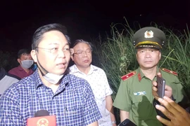 Vụ chìm ghe 6 người mất tích: Đề nghị thủy điện ngưng xả nước