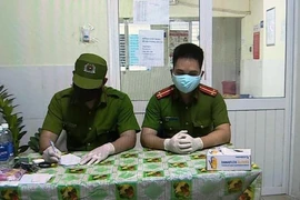 Chồng và người nhà bệnh nhân 35 trốn cách ly bằng cách nào