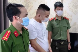 Bắt giam một người Trung Quốc ở lại Việt Nam trái phép