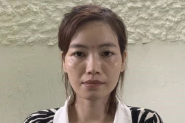 Bắt người phụ nữ tạo nhiều tài khoản ngân hàng rồi bán