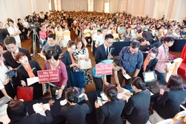 Đua nhau bán nhà trả chậm để kéo khách