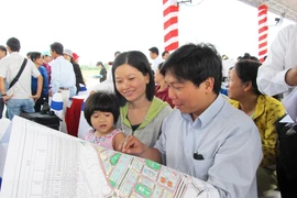 Mua đất nền thổ cư khó hơn “lên trời”
