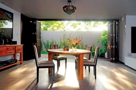 Kinh nghiệm đi đường vòng mua đất Sài Gòn từ tay trắng