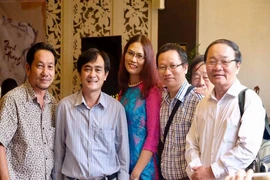 Giới thơ ca TP.HCM đón chào 'Thinh hương' từ Hà Nội