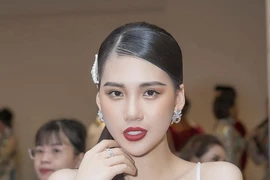 Nghệ sĩ Trịnh Kim Chi nói gì về các người đẹp công sở?