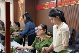 Năm 2026: Ai bắt buộc đổi thẻ căn cước, ai được làm trực tuyến?