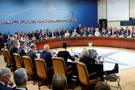 NATO tuyên bố triển khai quân, vũ khí đến biên giới Nga