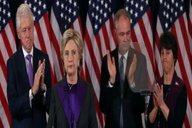 Clinton thôi tranh cử, Obama mời Trump tới Nhà Trắng