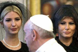 Tại sao bà Trump mặc đồ đen gặp Giáo hoàng Francis?