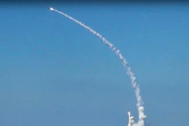 Mỹ: Đường dây nóng ở Syria vẫn hoạt động dù Nga dọa cắt