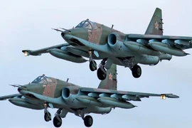 Nga nói gì vụ Su-25 đối đầu tàng hình F-22 Mỹ ở Syria?