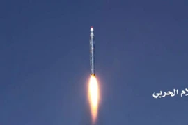 Tên lửa Iran sản xuất bắn vào Saudi Arabia