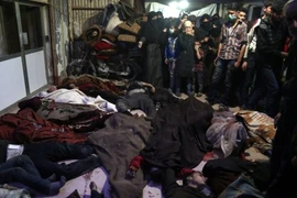 Mỹ liên minh Anh, Pháp đánh Syria