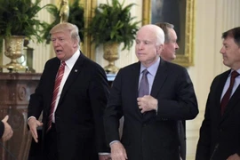 Mỹ: Bộ Quốc phòng lục đục Nhà Trắng vụ tàu USS John McCain