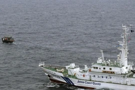 Tàu cá Triều Tiên va tàu Nhật, 60 ngư dân rớt xuống biển