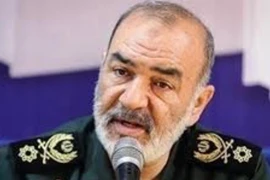 Tư lệnh Vệ binh Iran: Cuộc đời tôi chưa khi nào xấu hổ thế này